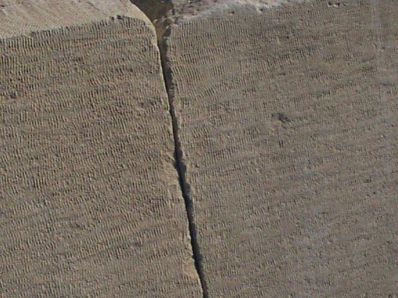 Toolmarks on the casing stones of the satellite pyramid
